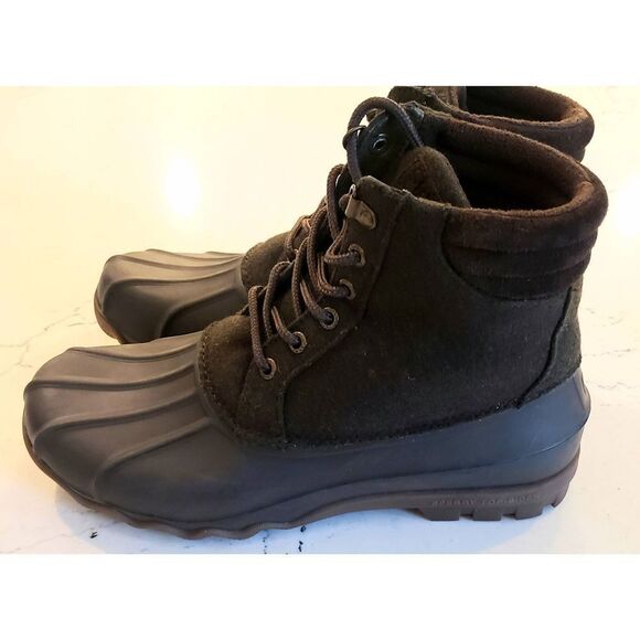 SPERRY MENS AVENUE OLIVE DUCK BOOT NWOB  SIZE US 7 - Picture 3 of 10